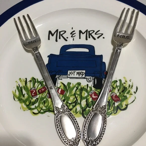 Farmhouse Mr and Mrs Wedding Gift‎ Plate and Silverware (Fork and Spoon).