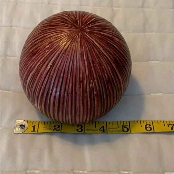 Pier 1 sphere