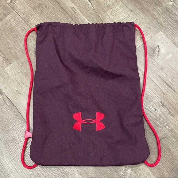 Under Armour Drawstring Backpack Purple Red Heathered Sackpack Sternum‎ Clip
