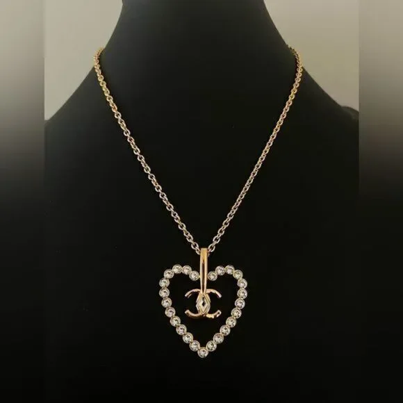 CHANEL• DUBAI BLING FAME• BNIB GHW Crystal Necklace‎