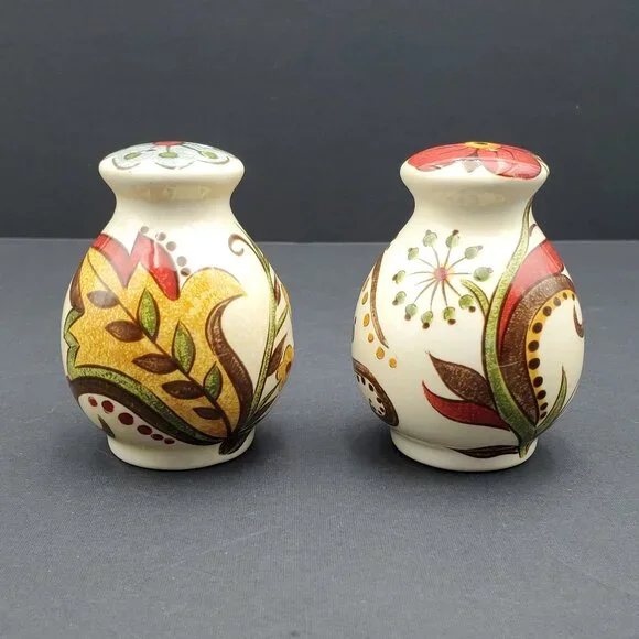 Pier 1 Carynthum Salt & Pepper Shakers Pier 1 Imports Floral Shaker Set