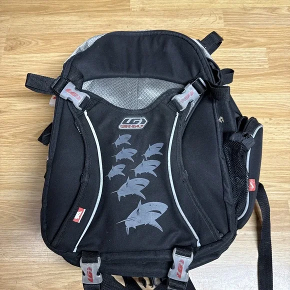 Garneau Cycling Bag Mens Large Black Buckle Backpack Travel‎ Pack