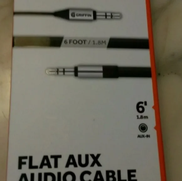 Griffin Aux Flat Audio Cable 6 Ft Black / Best Aux Cable / Aux Cord