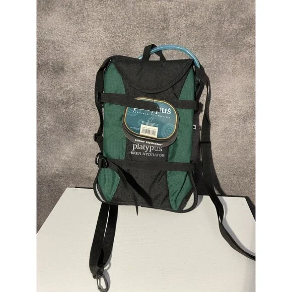 New Vintage Platypus Hiker Hydrator Pack - Flexible Hydration NWT - Green/Blac