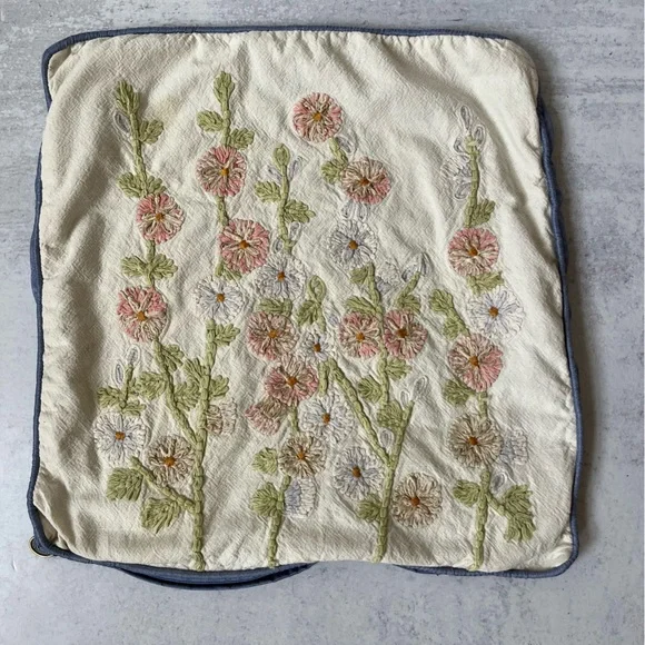 Pier 1 Shabby Chic Needle Point Accent Pillow Case