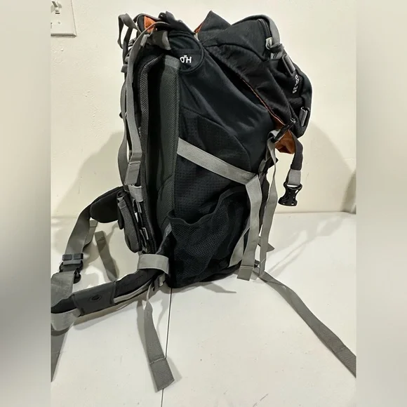 High Sierra Black and Gray Backpack