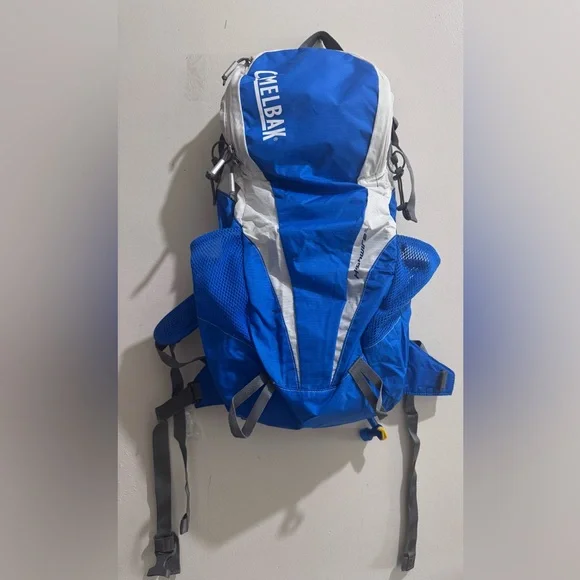 CamelBak Dynamic Blue and White Backpack