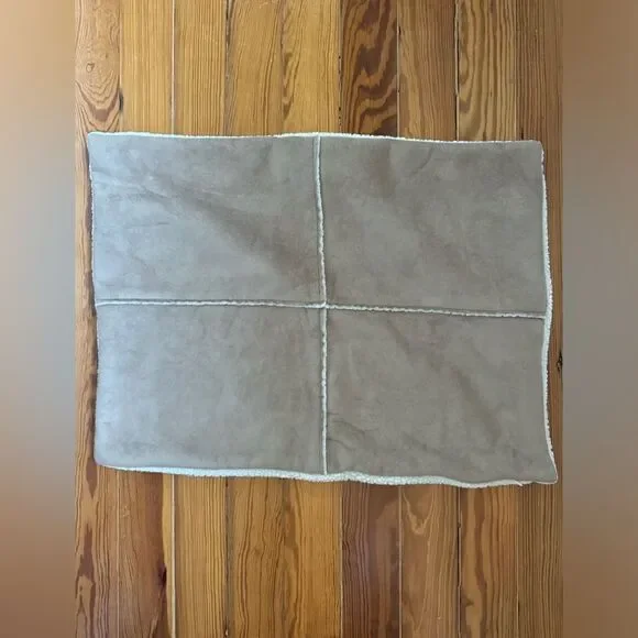 Pottery Barn Pillowsham
