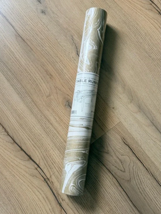 Gold Marble Table Runner - Shimmery Gold Design