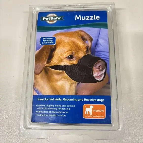 PetSafe Muzzle Medium. Black. New In Box.