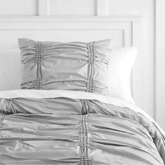 Pottery Barn Dorm Simply Smocked Duvet Cover – Twin‎ – NEW Neutral Boho Bedding