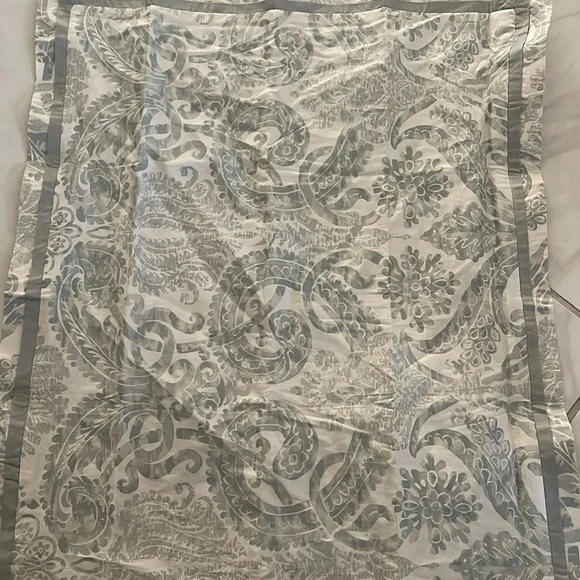 1 Pottery Barn Alessandra Standard Pillow Sham case Gray Sage Floral Paisley