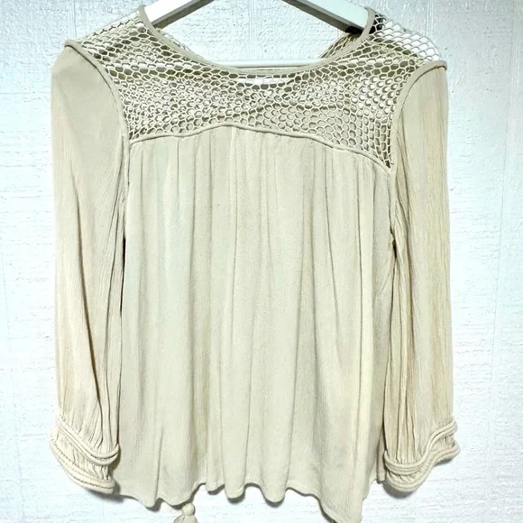Zara basic crochet tassel blouse cream size XS