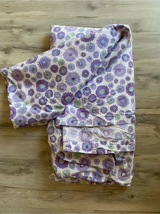 Pottery Barn Lavender and White Floral Duvet Cover