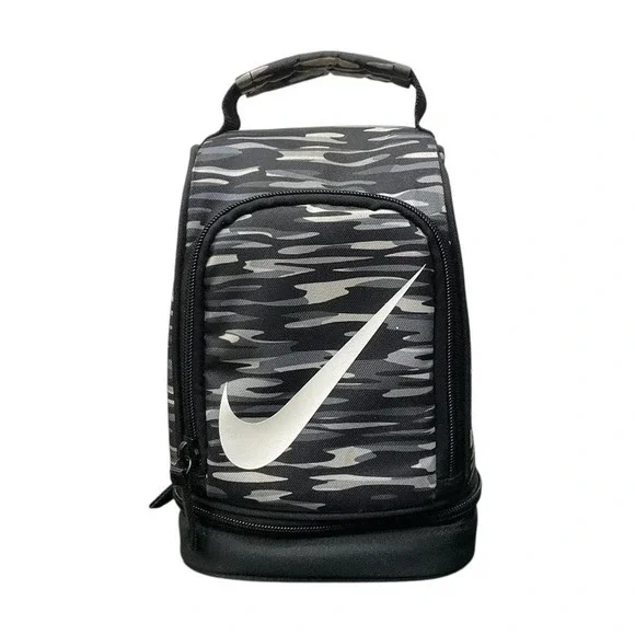 Nike camo lunch bag with‎ 2 compartments