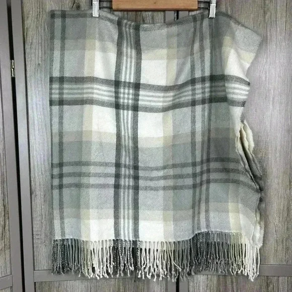 Pottery Barn Blanket Throw Fringe Plaid Square 50