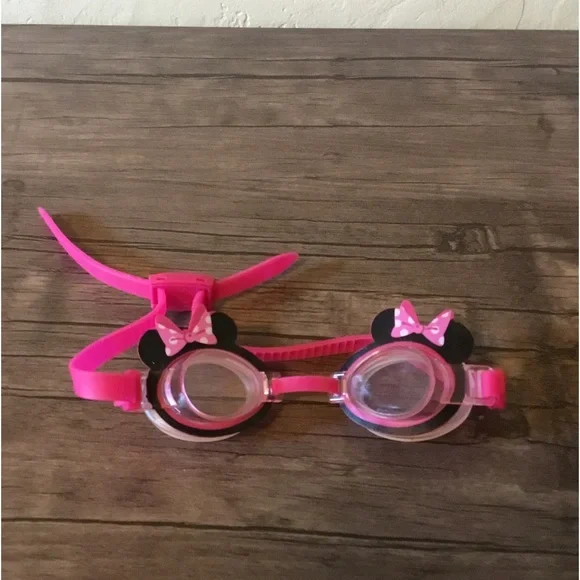Minnie Mouse Swim Goggles