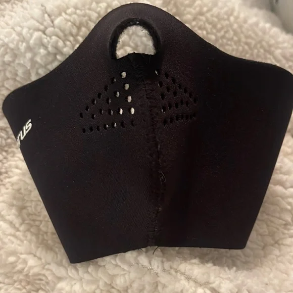 Kid’s x-small ski mask. Brand - Seirus