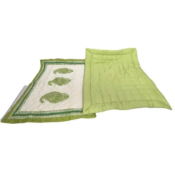 2 Vintage Pottery Barn Quilted Standard Shams Green White Floral Vine