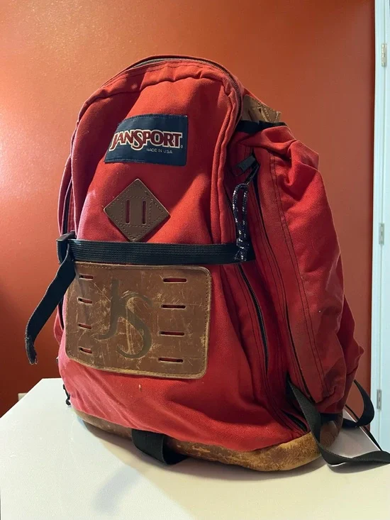 Jansport Adult Vintage 90’s Red Distressed Schoolboy Backpack