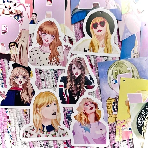 NWT‎ Swiftie (anime version) birthday party supplies!