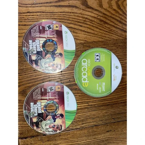 X2 Grand Theft Auto V (Microsoft Xbox 360) - Disc 2 Play (only) & Live Arcade