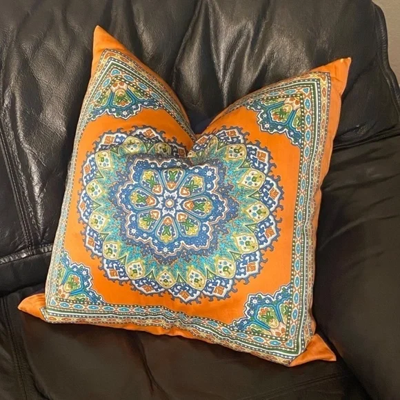 POTTERY BARN Silk Throw Pillow Cover + Down Insert Orange Blue Mandala 18