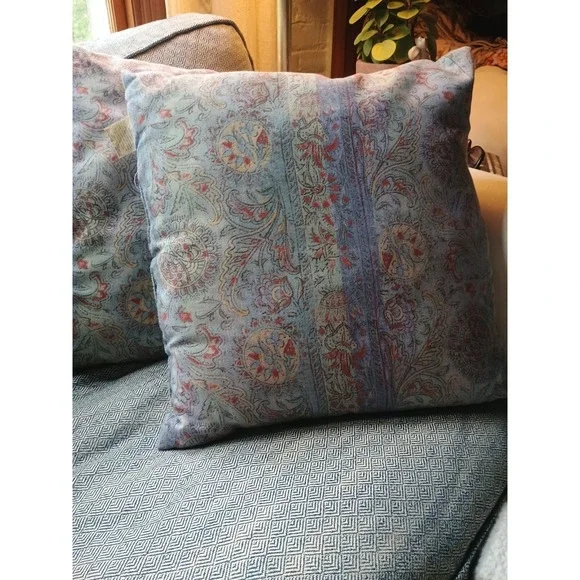 Pair Of Pottery Barn Pillows 20