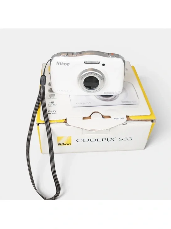 Nikon COOLPIX S33 13.2MP Waterproof Digital Camera With Box Tested Working