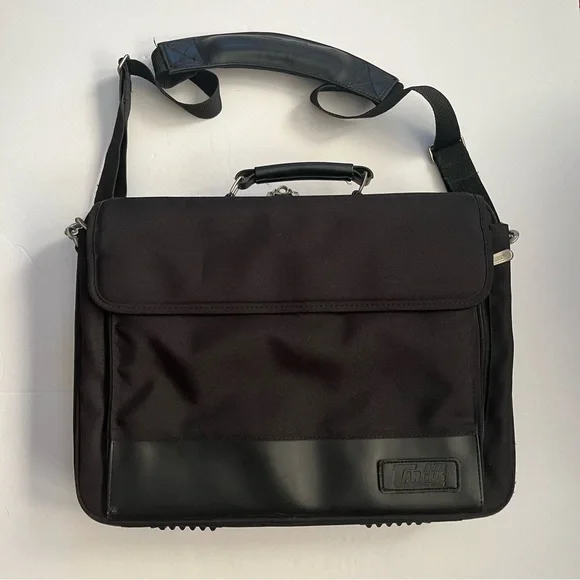 Vintage Targus Air Laptop Briefcase 15