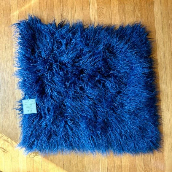 NEW Pottery Barn Dorm Mongolian Faux Fur‎ Pillow Cover Navy Blue 26