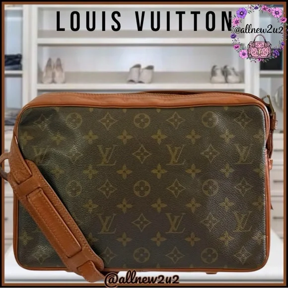LOUIS VUITTON Sac Bandouliere 30 Shoulder Bag Monogram Leather COA