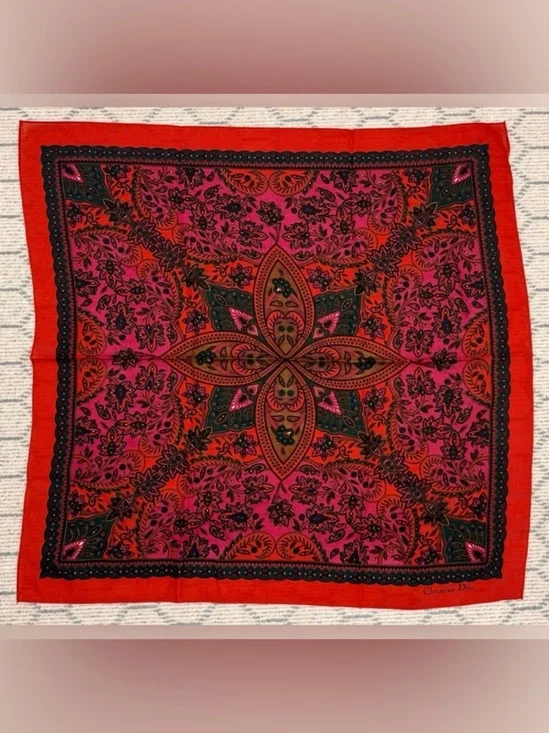 CHRISTIAN DIOR Vintage Rare Red Paisley Floral Retro 100% Wool Square Scarf