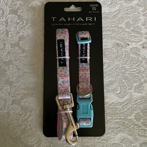 Tahari matching leash and collar set