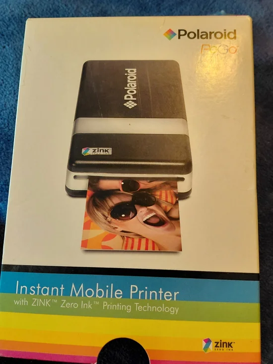 NEW POLAROID POGO Instant Mobile Printer Zink Zero Ink Photo 2 x 3 Prints Gift