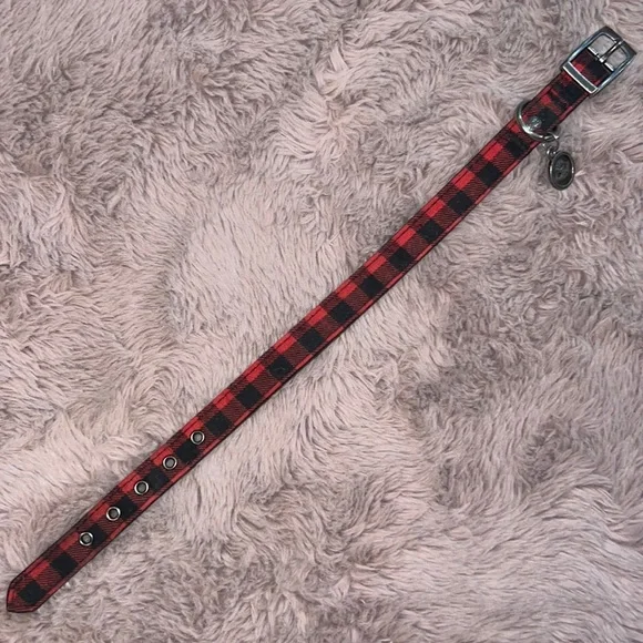 Bond & Co. red & black buffalo plaid flannel style dog pet collar .75” thick​
