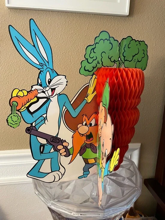 1977 Looney Tunes Carrot Honeycomb Table Centerpiece Bugs Yosemite Porky Sylvest