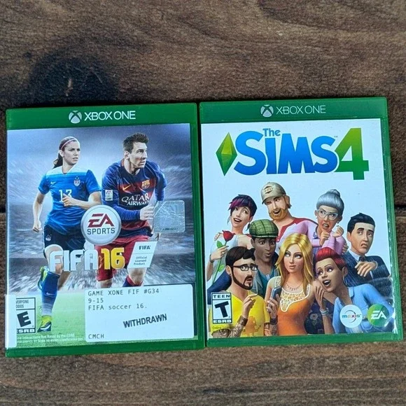 Xbox One FIFA 16 & The‎ Sims 4 Bundle - Soccer, Simulation Games