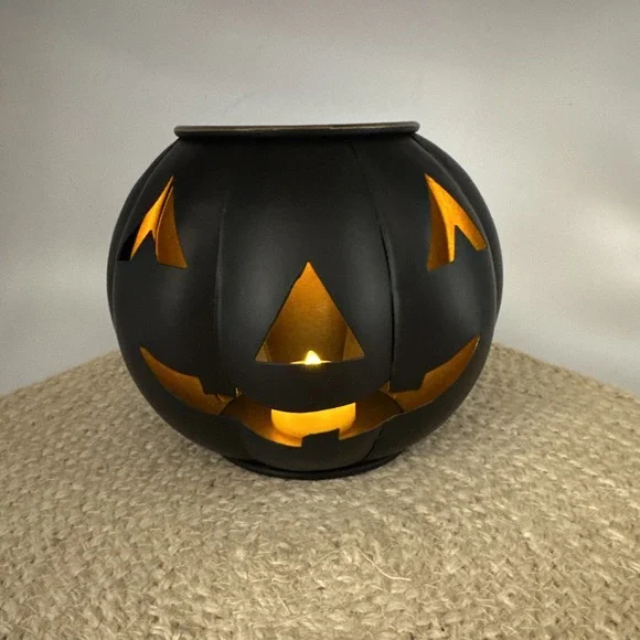 Pottery Barn Halloween Candle Holder Black Metal Jack O‎ Lantern Small 7.5