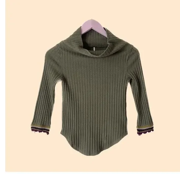Free People Olive Green Sweater Size XS