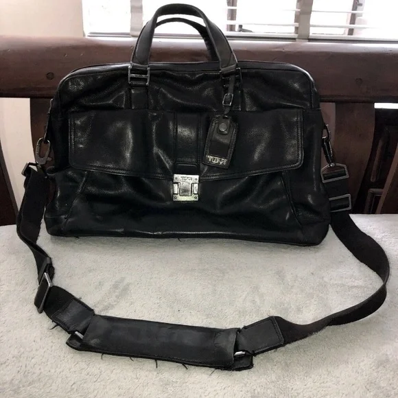 TUMI Beacon Hill Black Leather Padded Laptop Briefcase with Strap #068560