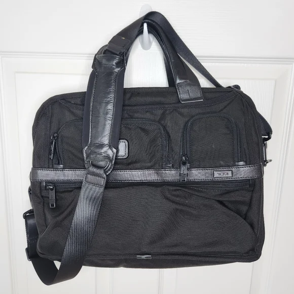 Tumi Expandable Briefcase Laptop Messenger Bag Black