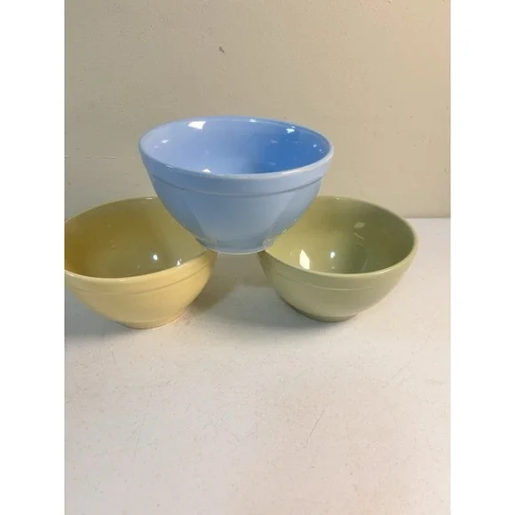 Pottery Barn EASTER EGG BOWLS Pastel Colors 5.5