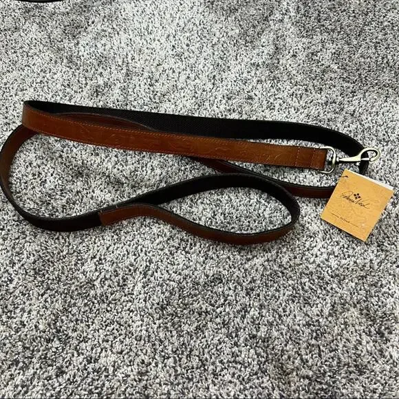 NWT PATRICIA NASH Tooled Florence 1” Leather Dog Leash