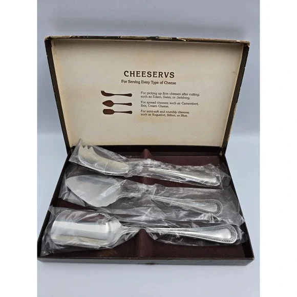 CHEESERVS Set 3 Piece Cheese Serving Utensils Silver‎ Tone Boxed