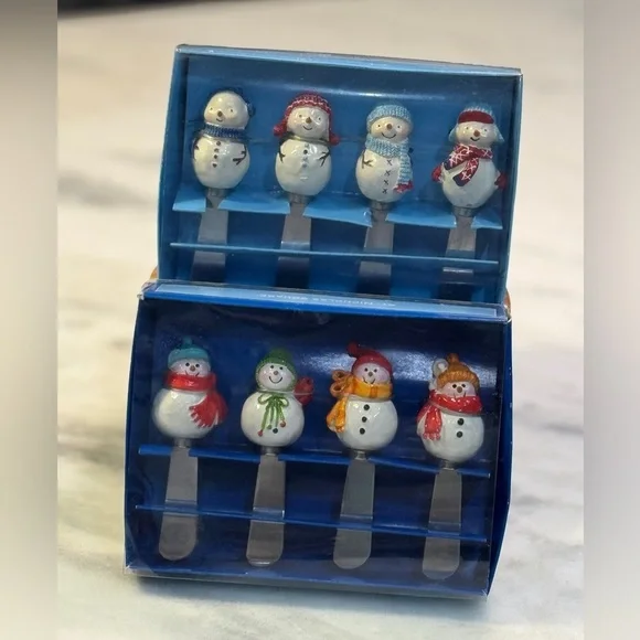 St Nicholas Square Set of 2 Snowman Spreaders 8 total