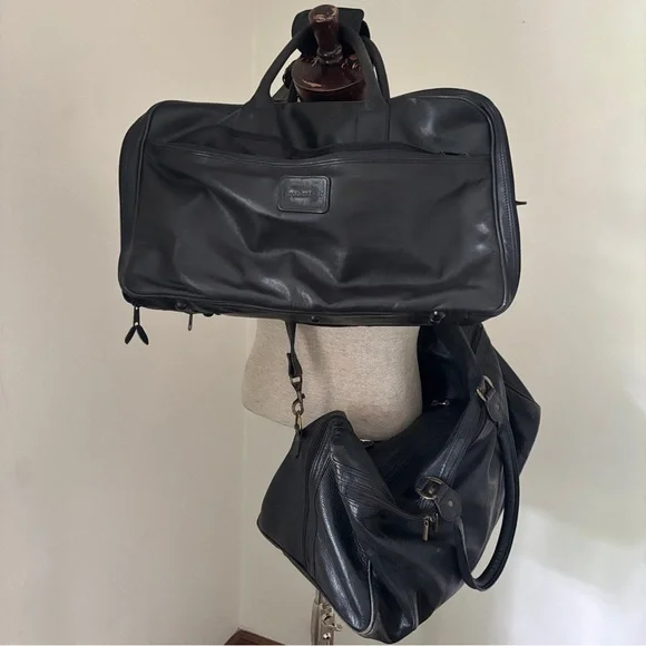 Brookstone Black‎ Genuine Soft Leather Carryon Weekender Roomy Briefcase