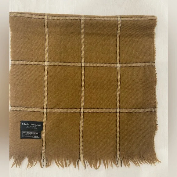 Ln Vintage christian Dior Tan merinoWool Plaid Scarf
