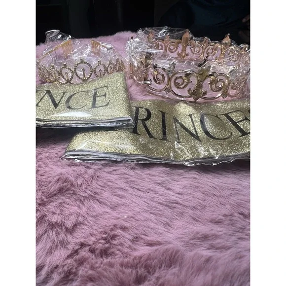 Retrowavy‎ 4 Piece Home Coming Prince,princess Tiara Shiny Satin Role (gold)