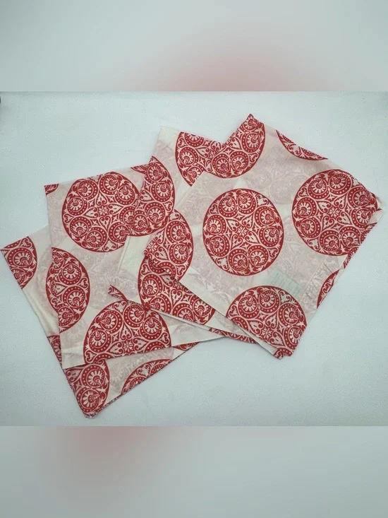 Pottery Barn Greta Medallion Cloth Napkins in Coral Red and White Colorway